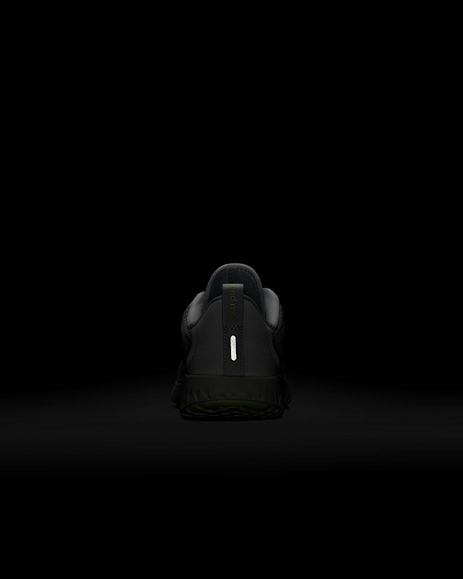 Nike legend react kids online